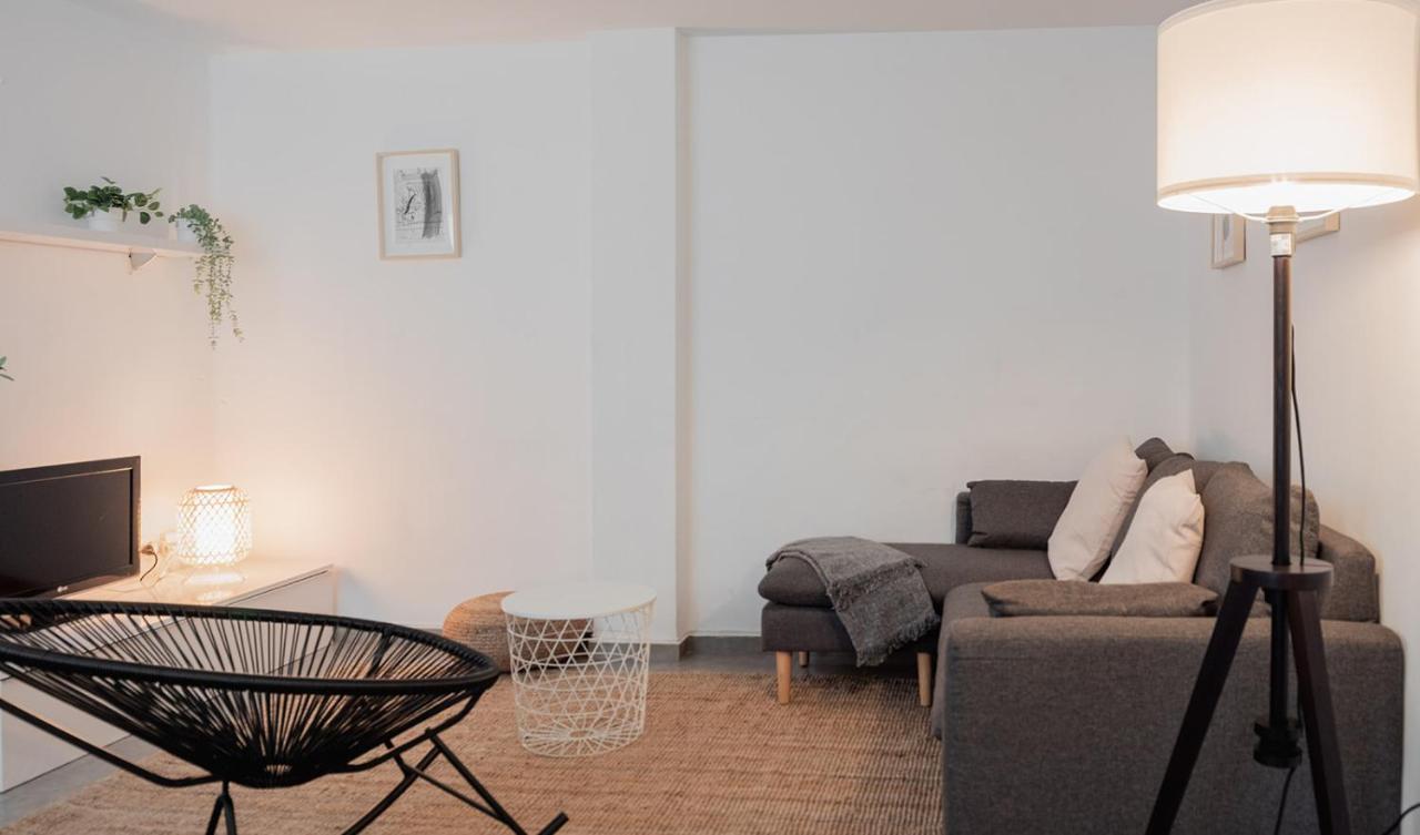 Apartamentos Fv Flats Valencia - Mestalla 7 Exteriör bild