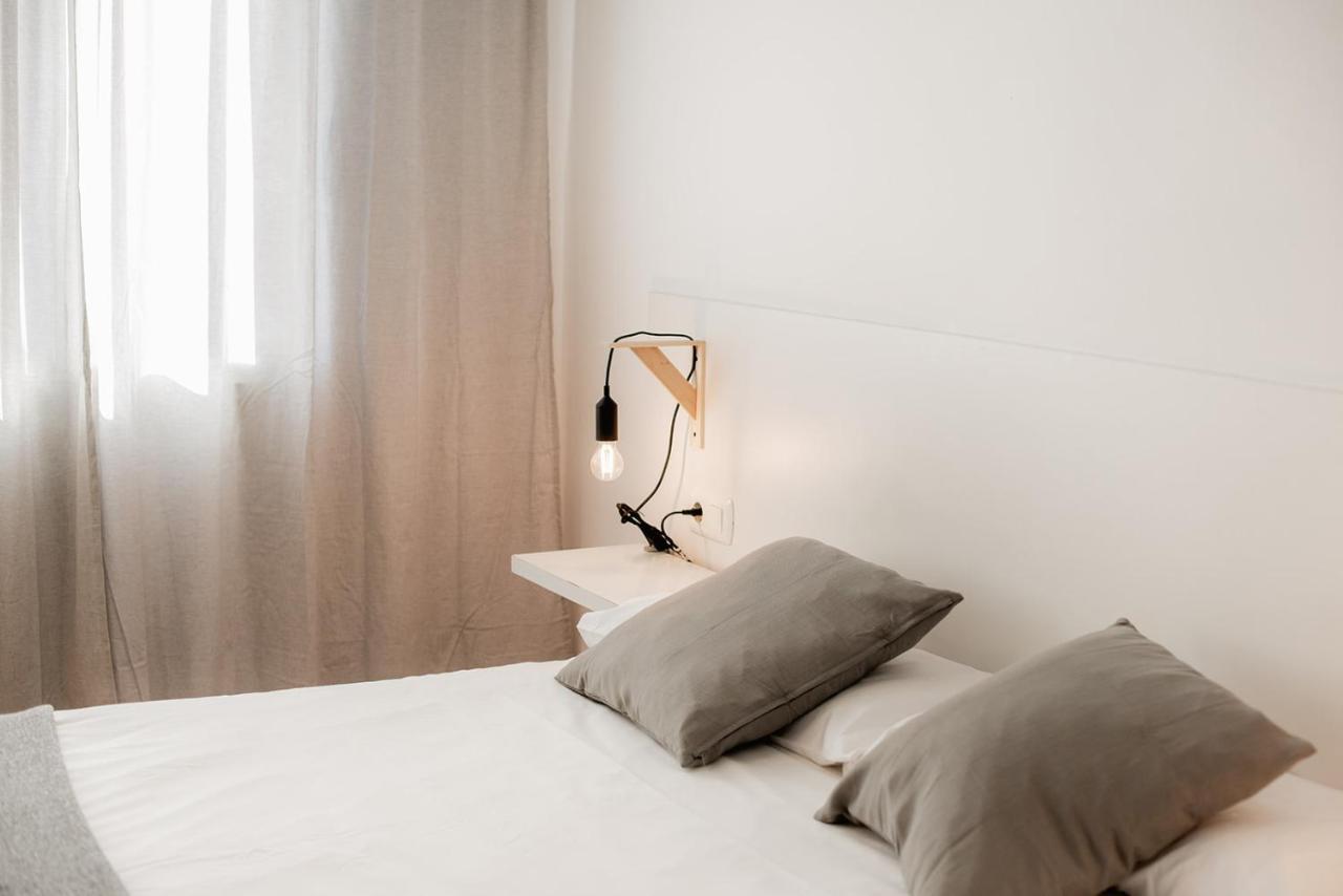Apartamentos Fv Flats Valencia - Mestalla 7 Exteriör bild