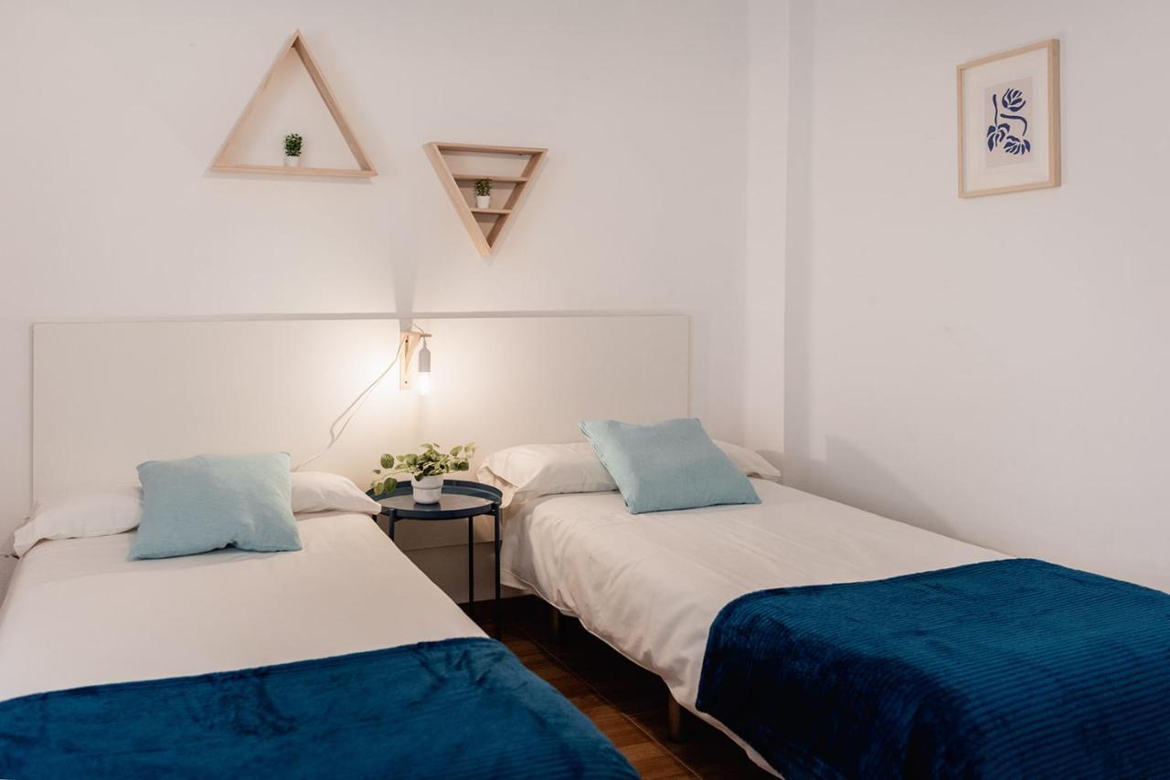 Apartamentos Fv Flats Valencia - Mestalla 7 Exteriör bild