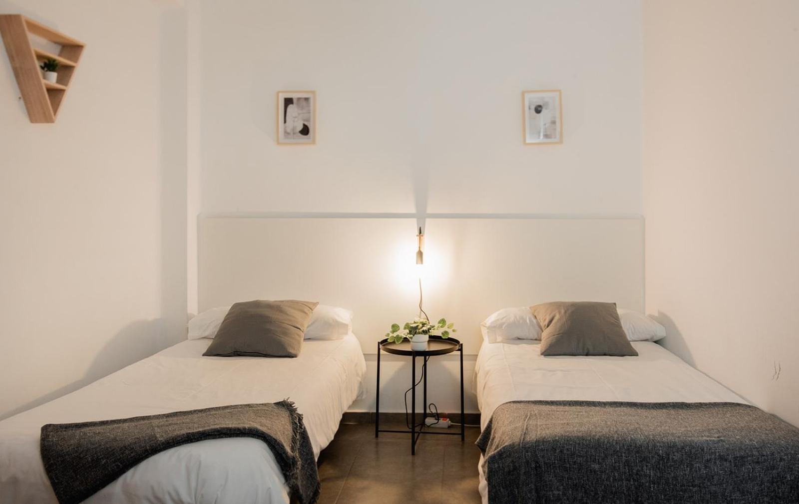 Apartamentos Fv Flats Valencia - Mestalla 7 Exteriör bild